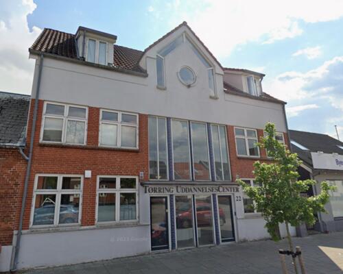 Nyere 2. værelses lejlighed i centrum af Tørring