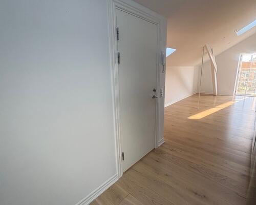 Nydelig 2. værelses lejlighed med udsigt