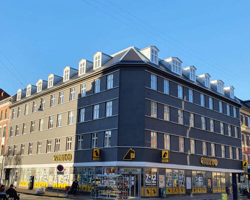 Lyst klubværelse til 1 person – tæt på metro og byliv