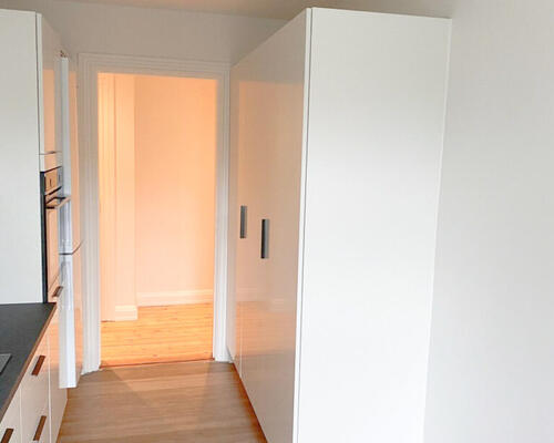 Flot og indbydende lejlighed med 2 altaner i Aalborg Vestby