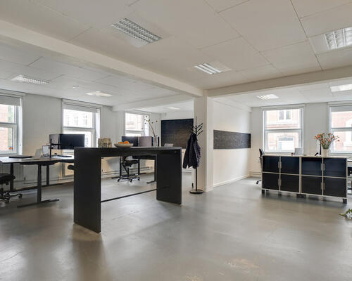 Charmerende kontorlokale i historisk ejendom i Kolding