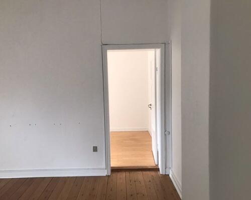 Stor 3 værelses lejlighed