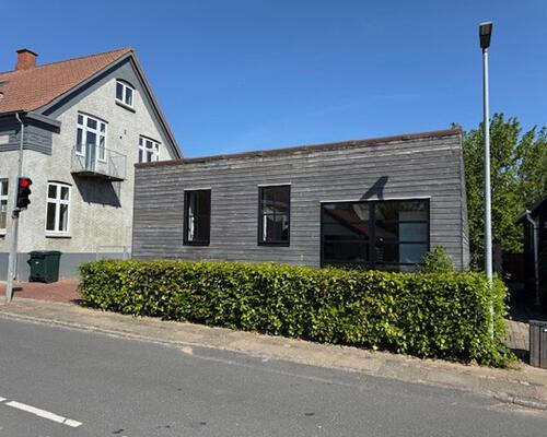 Fin 2 vær. lejlighed til leje i Kolding. 52m2.