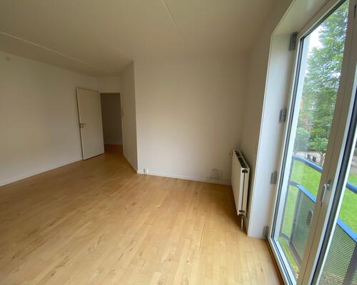 Fin 2 vær. lejlighed til-leje.nu i Viborg centrum.