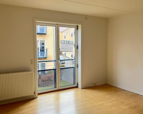 Fin 2 vær. lejlighed til-leje.nu i Viborg centrum.