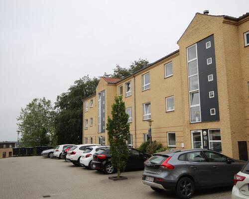 Fin 2 vær. lejlighed til-leje.nu i Viborg centrum.