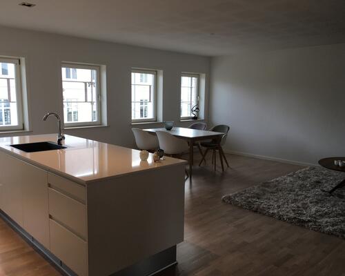 Eksklusiv nyopført 4 vær. lejlighed i Vejle Centrum