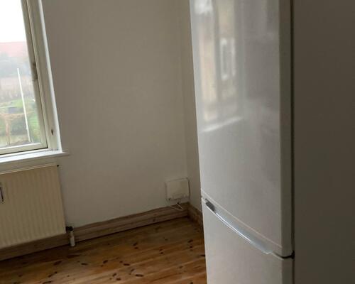 Dejlig stor 2. værelses lejlighed