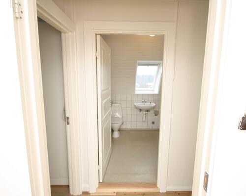 FLOT ISTANDSAT 2 VÆRELSES LEJLIGHED