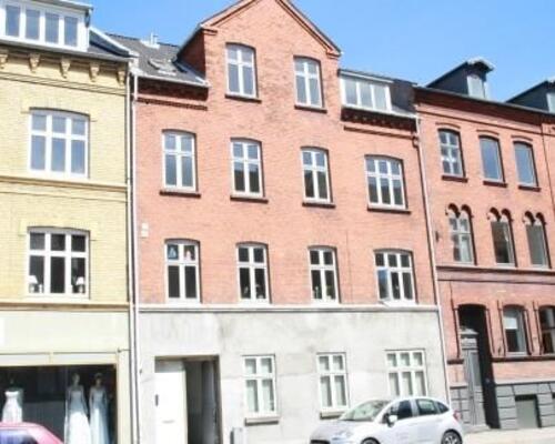 Stor 3-vær. lejlighed i Nyborg