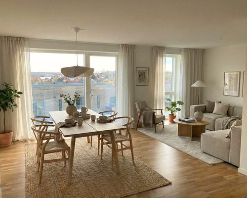 Skønt rækkehus med havkig i Troense