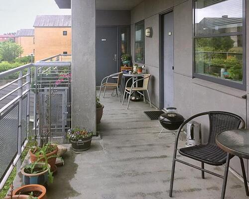 2-værelses velindrettet og lys lejlighed