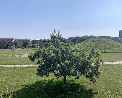 2-værelses velindrettet og lys lejlighed