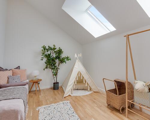 3-værelses med privat tagterrasse centralt i Roskilde