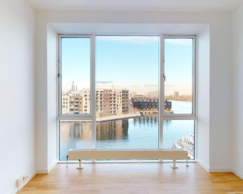 Rækkehus med direkte udgang til vand