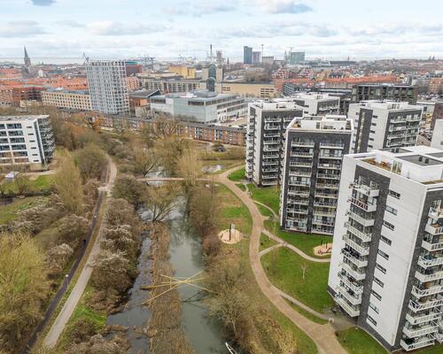 Flot lejlighed med stor altan ☀️ Oplagt til deling af 2<br>