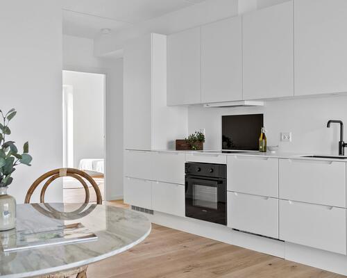 Flot lejlighed med stor altan og højt kvalitetsniveau<br>