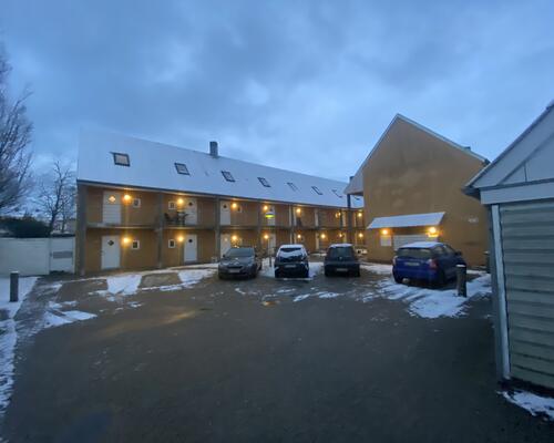 NYRENOVERET 1-VÆR I CENTRUM