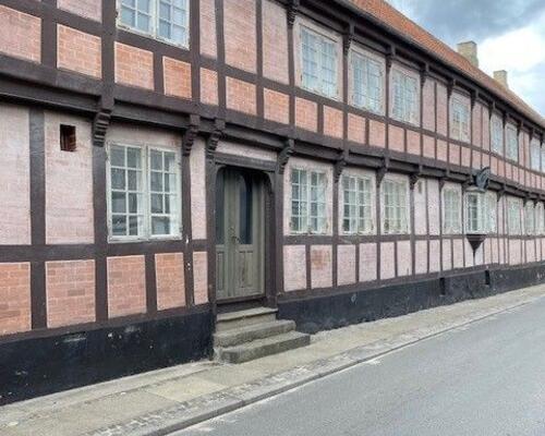 Stort rækkehus i Assens