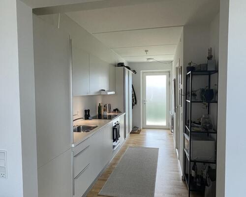 Perfekt par lejlighed tæt på Uni