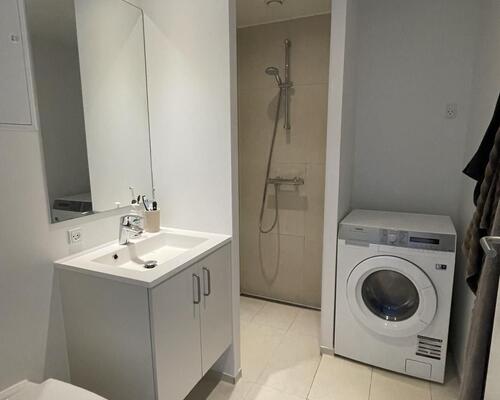 Perfekt par lejlighed tæt på Uni