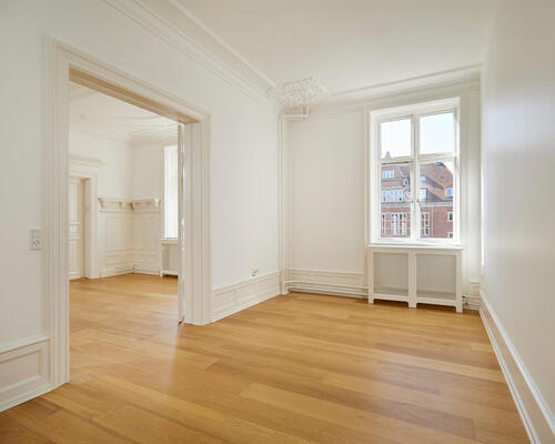 5 værelses lejlighed i København V