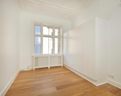 5 værelses lejlighed i København V