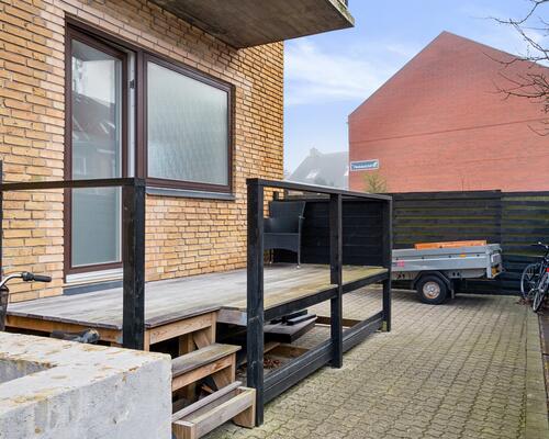 Hyggelig 2 etagers lejlighed tæt på stranden