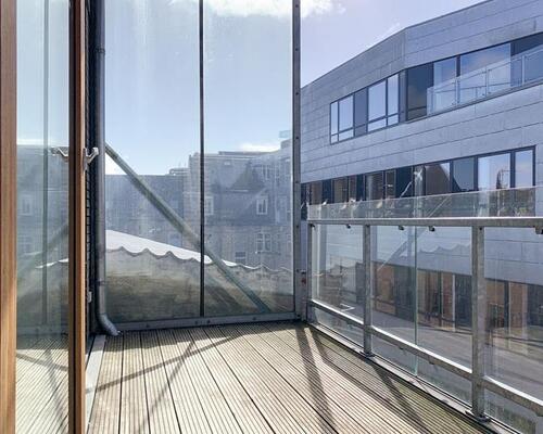 Unik 3 værelses lejlighed, centralt beliggende