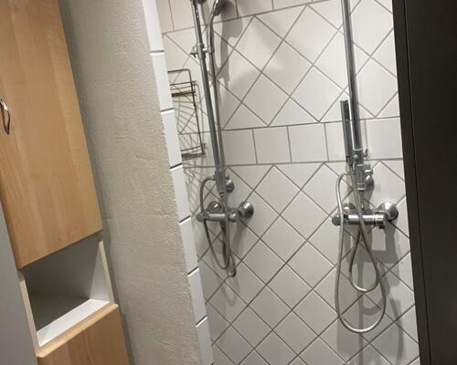 Flot renoveret 2-værelses lejlighed