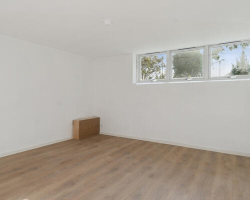 Renoveret 3 plans villa med skøn have, Aarhus N