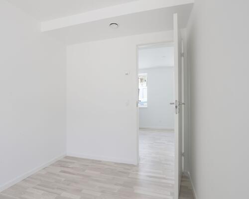 Flot og moderne bolig med dejligt udeområde og lukket gårdmiljø i hjertet af Nørresundby