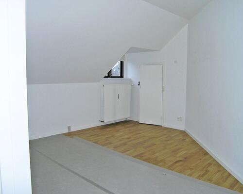 Super fin 177 m2 lejlighed med 4 værelser i hjertet af midtbyen