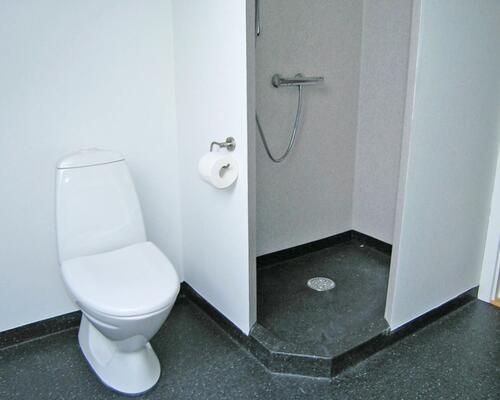 Super fin 177 m2 lejlighed med 4 værelser i hjertet af midtbyen