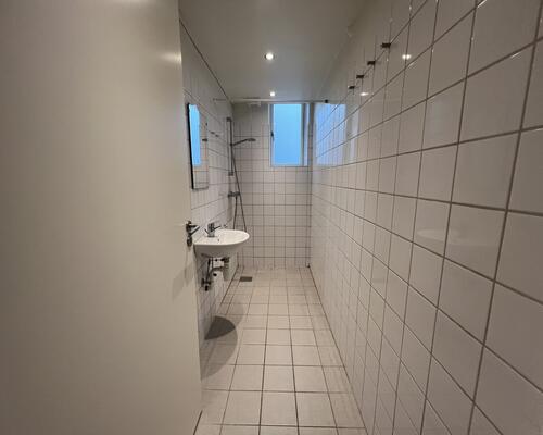 Fint stort kælderlejemål ved Storcenter Nord