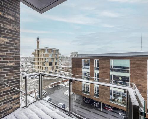 Fuldt møbleret lejlighed med kig til Øresund | København Ø