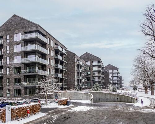 Fuldt møbleret lejlighed med kig til Øresund | København Ø