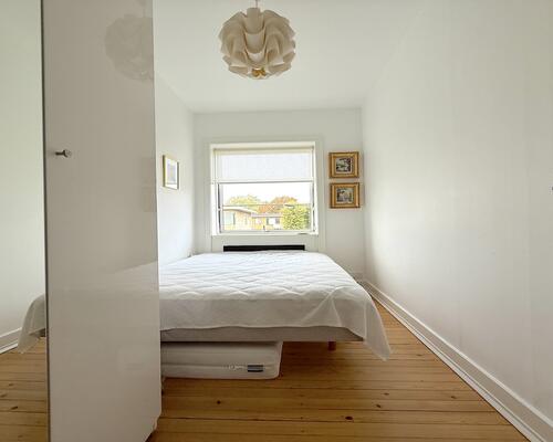 Skøn møbleret lejlighed i Hellerup