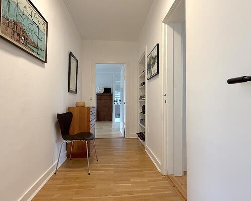 Skøn møbleret lejlighed i Hellerup