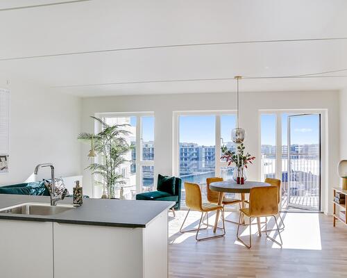 Bo i første række til vandet