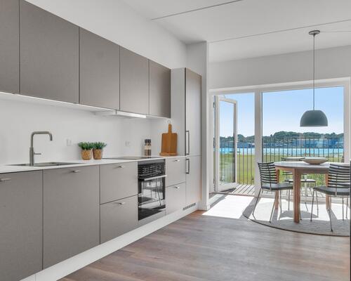 Moderne townhouse med smuk udsigt til fjorden