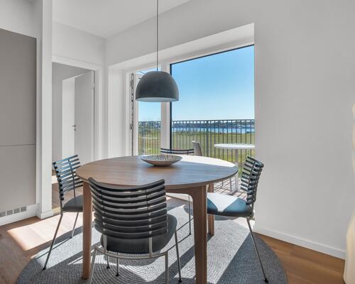 Moderne townhouse med smuk udsigt til fjorden