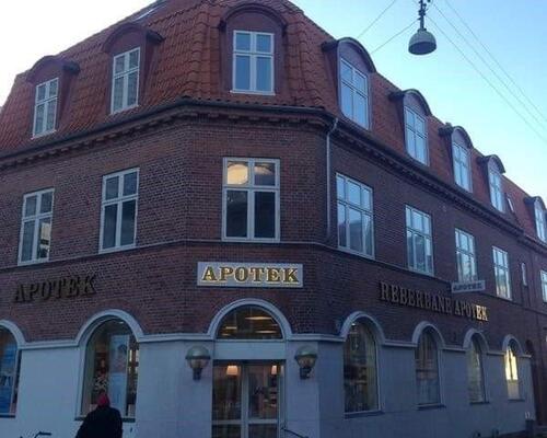 Luksuriøs 4-værelses lejlighed midt i centrum