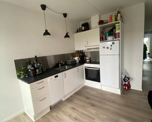 Skøn delevenlig lejlighed med altan