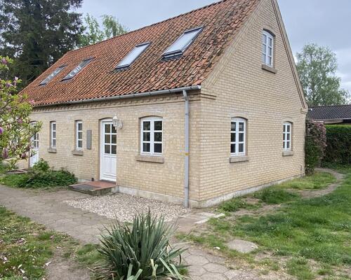 FLOT, NYISTANDSAT 2-værelses ende-rækkehus