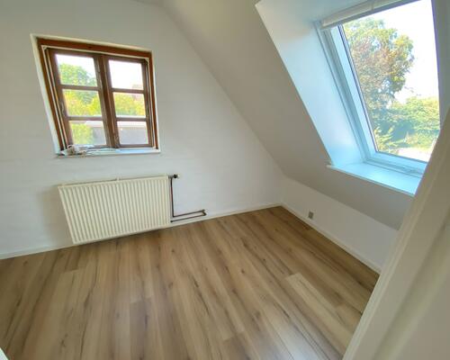 FLOT, NYISTANDSAT 2-værelses ende-rækkehus