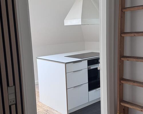 3 værelse tæt på S-tog og indkøb