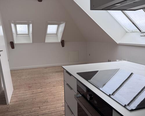 3 værelse tæt på S-tog og indkøb