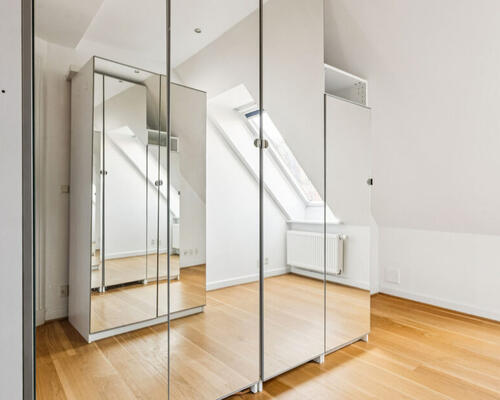 INGEN BOFÆLLESSKABER – Pilestræde – Bright 4-room apartment in the heart of Copenhagen fully furnished