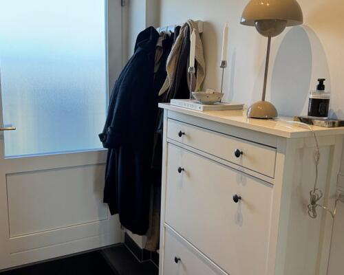 Lys og moderne 2-værelses lejlighed med altan udlejes i Aarhus C